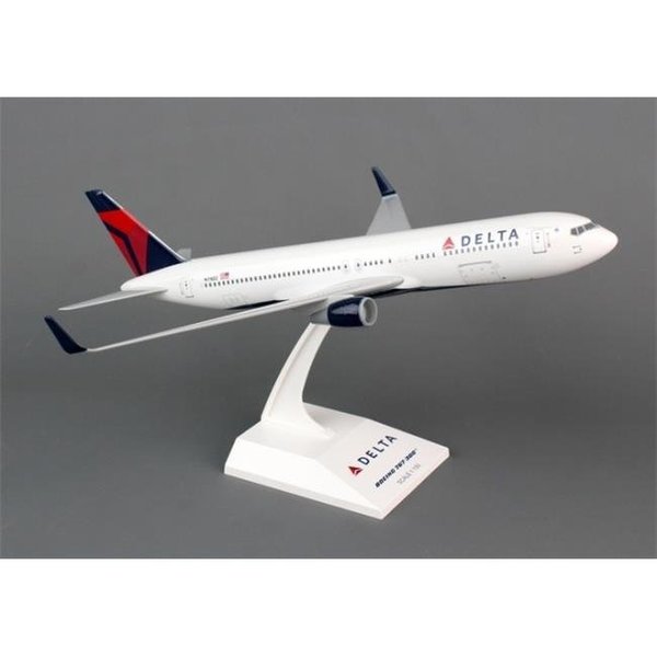 Daron Worldwide Trading Daron Worldwide Trading SKR330 Skymarks Delta 767-300 1-150 2007 Livery SKR330